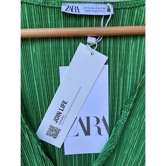 NWT Zara Green Ruffled Pleated Crinkled Long Sleeve Blouse, Size Small - Picture 11 of 13